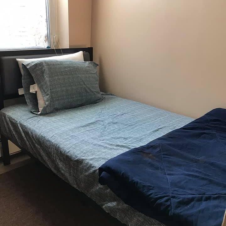 1st image of 214 8th St SE APT 3