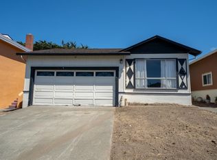 121 Paradise Dr, Pacifica, CA 94044