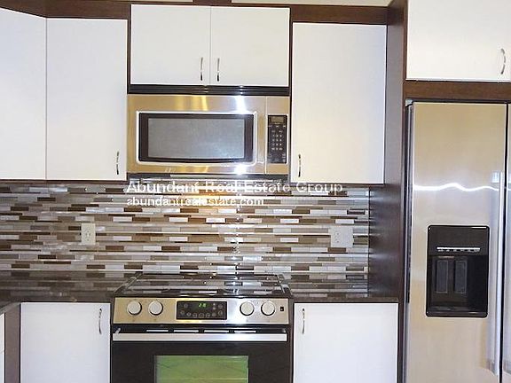 5th image of 473 Revere Beach Pkwy APT 1