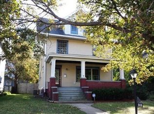 808 Garfield Ave, Rockford, IL