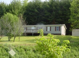 227 Lucy Bell Rd, Crumpler, NC 28617