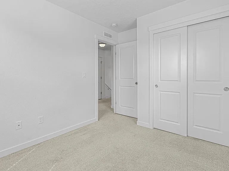 5987 S Jessenia Ln — Photo 37
