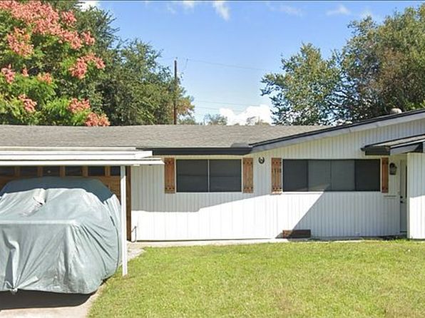1718 Lakecrest Dr
