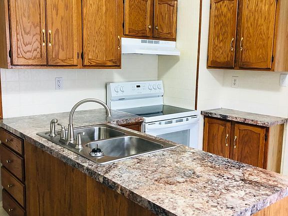 4th image of 707 N Wenona St