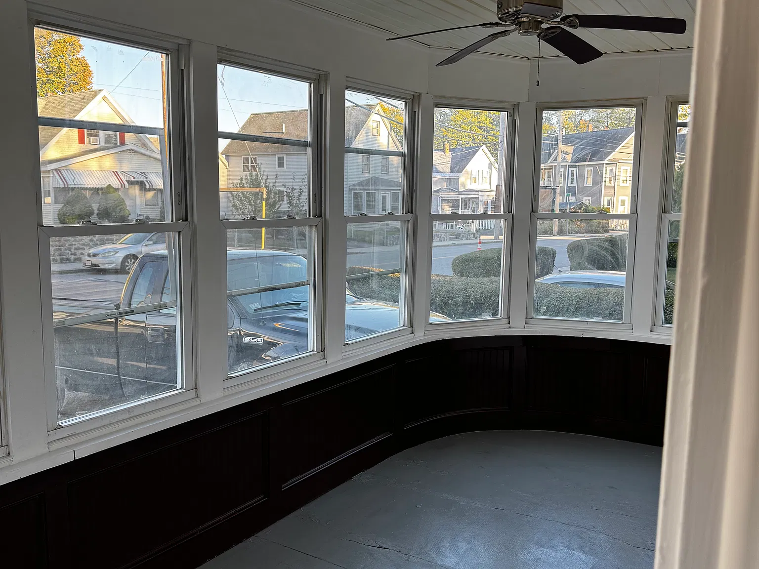 5 bed, 1750 sqft, $3,250 — Photo 3