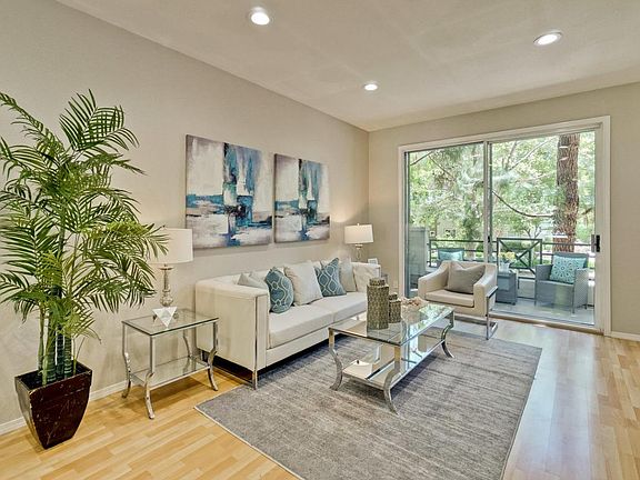 4th image of 445 Milan Dr Unit 112