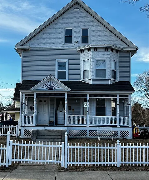 39-43 Main St #1 — Photo 16