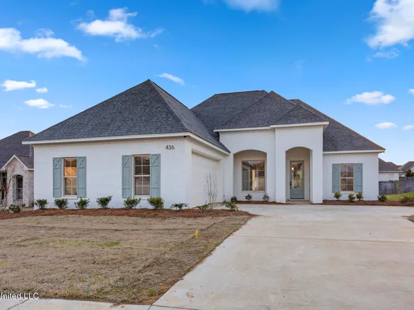 436 Aurora Cir, Canton, MS 39046