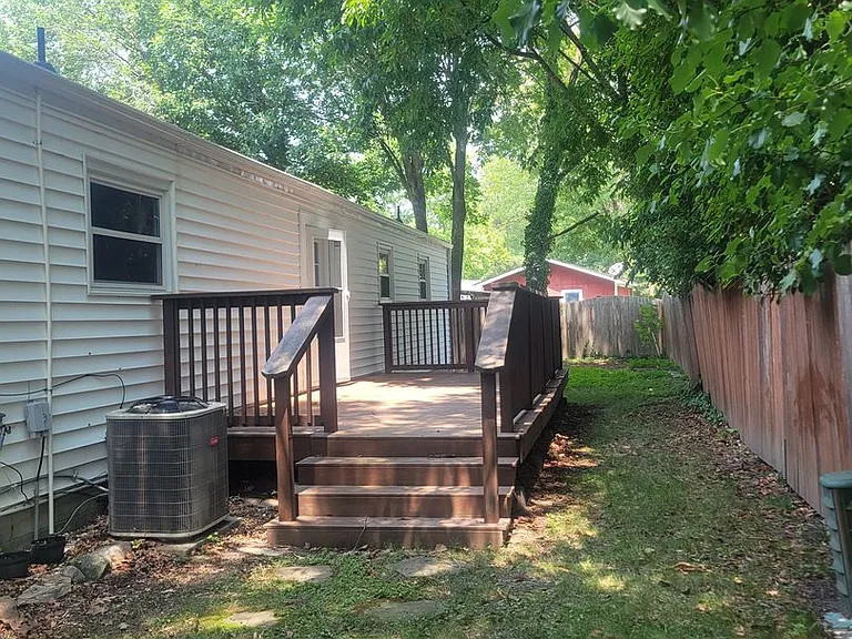 512 S Kings Point Rd — Photo 18