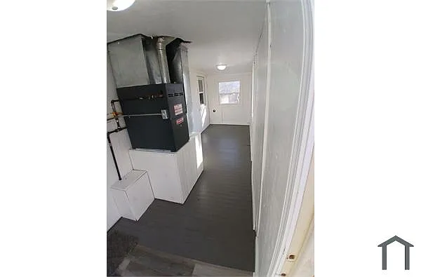 Building Photo - 1229 S Church St #2