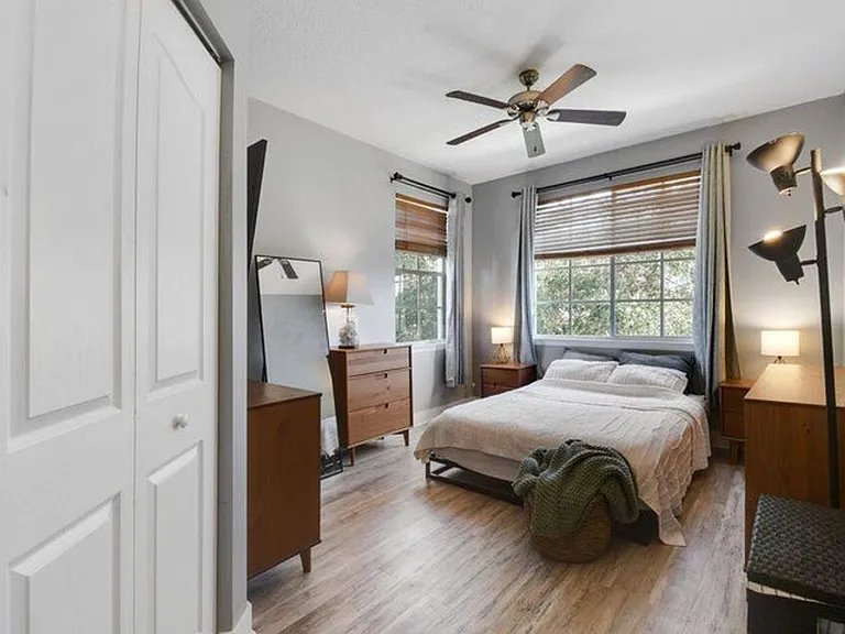 7302 Myrtlewood Cir W — Photo 10