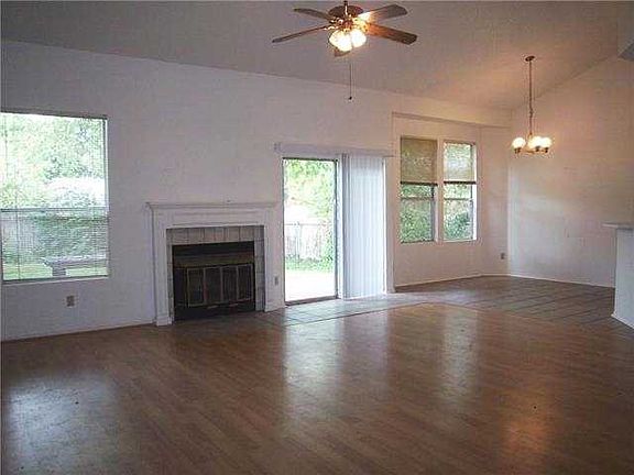 3rd image of 2218 Bordley Dr