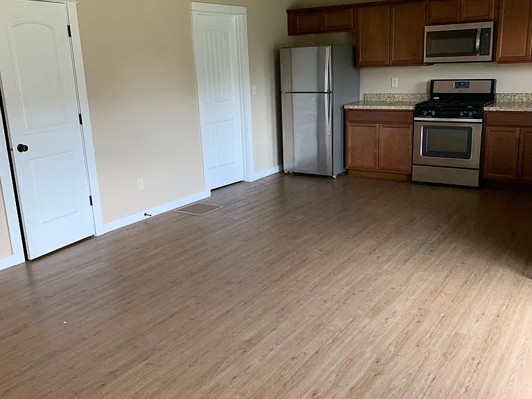 1148 Forestglen Dr — Photo 13