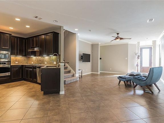 4th image of 7316 Colina Vista Loop #A