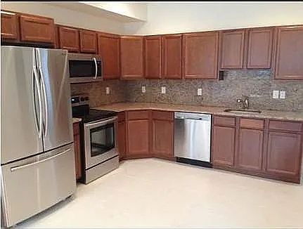 1st image of 521 N 34th St #C