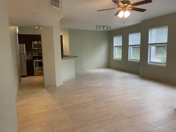 6920 W Sample Rd #6920, Coral Springs, FL 33067
