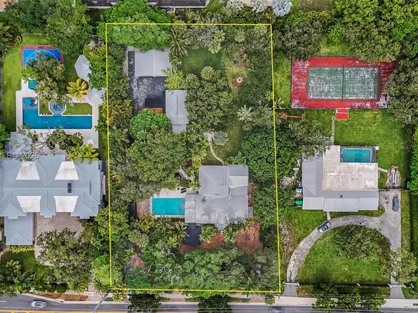 13470 SW 67th Ave, Pinecrest, FL 33156