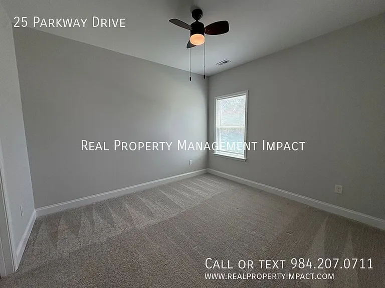 25 Parkway Dr — Photo 55