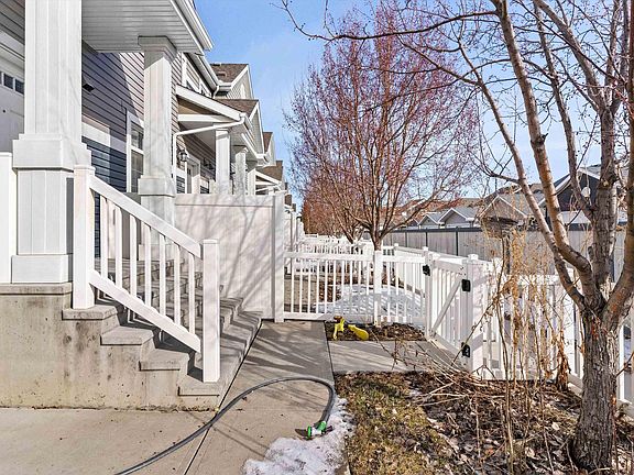 5th image of 9151 Shaw Way SW #49