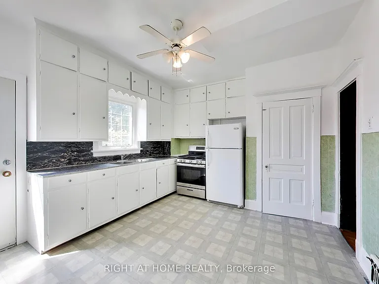 65 Millicent St — Photo 11