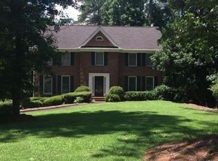 5369 Amhurst Dr, Norcross, GA 30092