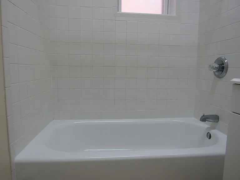 The Regis West Orange — Photo 10