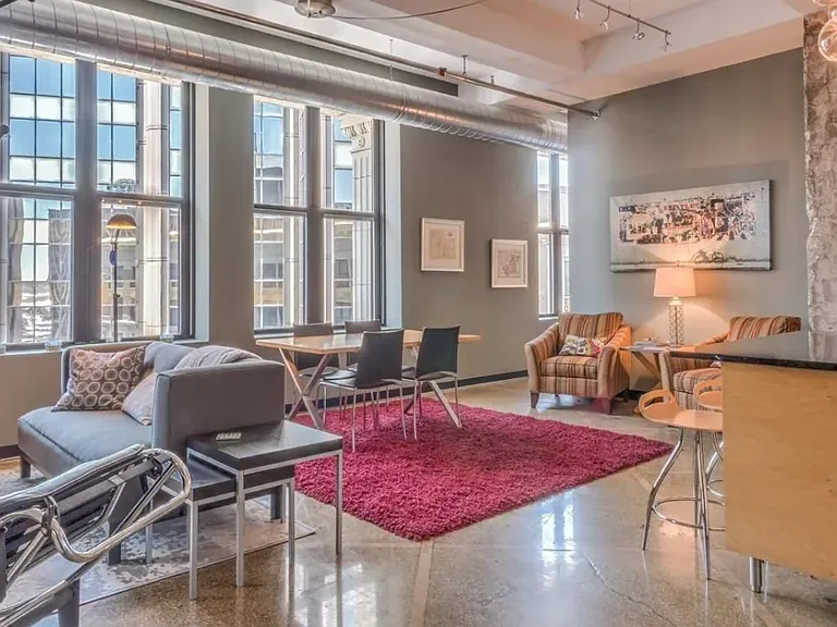 350 Saint Peter St #1206 — Photo 2