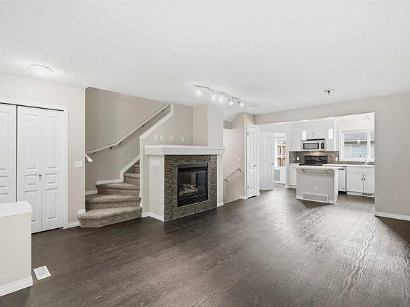 4th image of 72 Auburn Bay Blvd SE