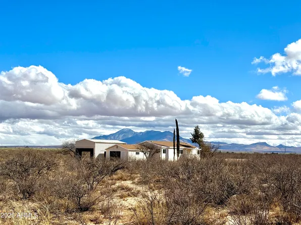 7939 S PALOMINAS Road, Hereford, AZ 85615