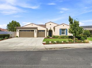 1713 Somerset St, Bakersfield, CA 93311