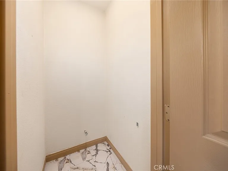 2831 Steeplechase Ln — Photo 15