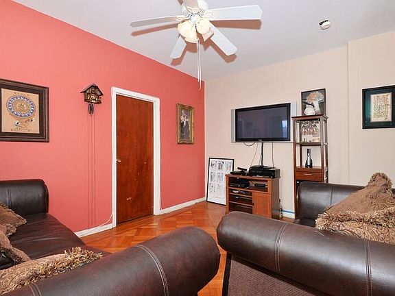 5th image of 145 Harrison Ave APT 203