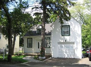 512 Colonial Rd, Franklin Lakes, NJ 07417