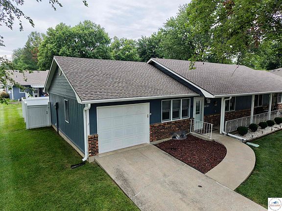 2nd image of 4101 Briarwood Dr