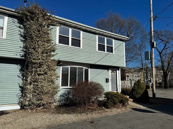 44 Reservoir St #52, Brockton, MA 02301