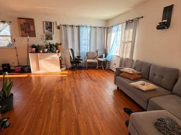 (undisclosed Address)