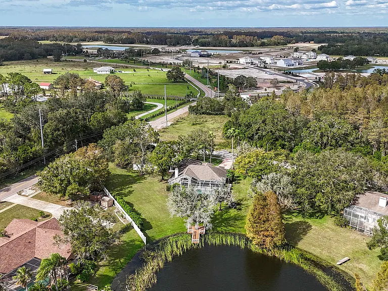 Lake Julia Cir — Photo 47