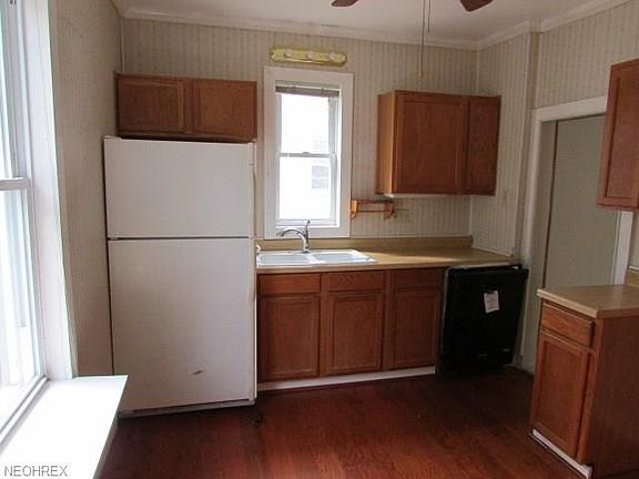5th image of 540 Taylor Ave