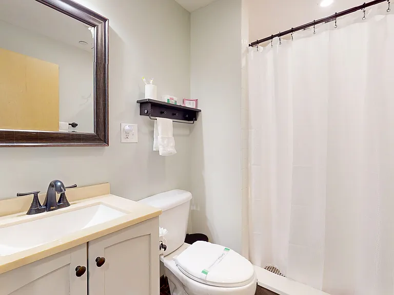 15 Union St #2 — Photo 14
