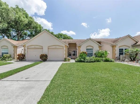 11516 Versailles Ln, Port Richey, FL 34668