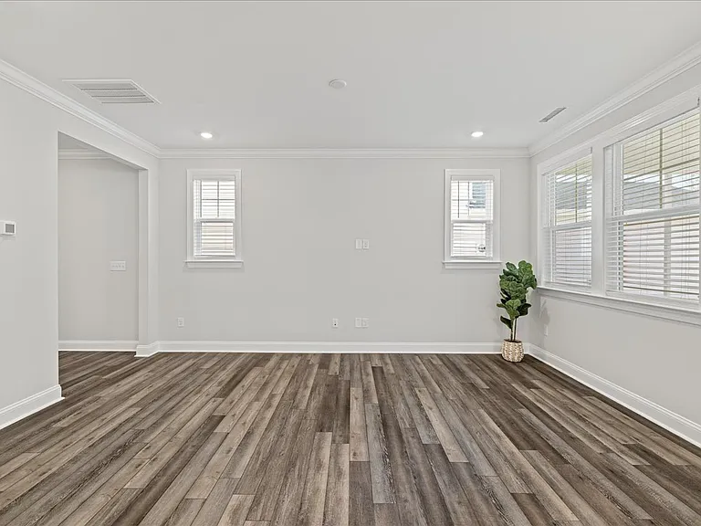 271 Edge Of Auburn Blvd — Photo 14