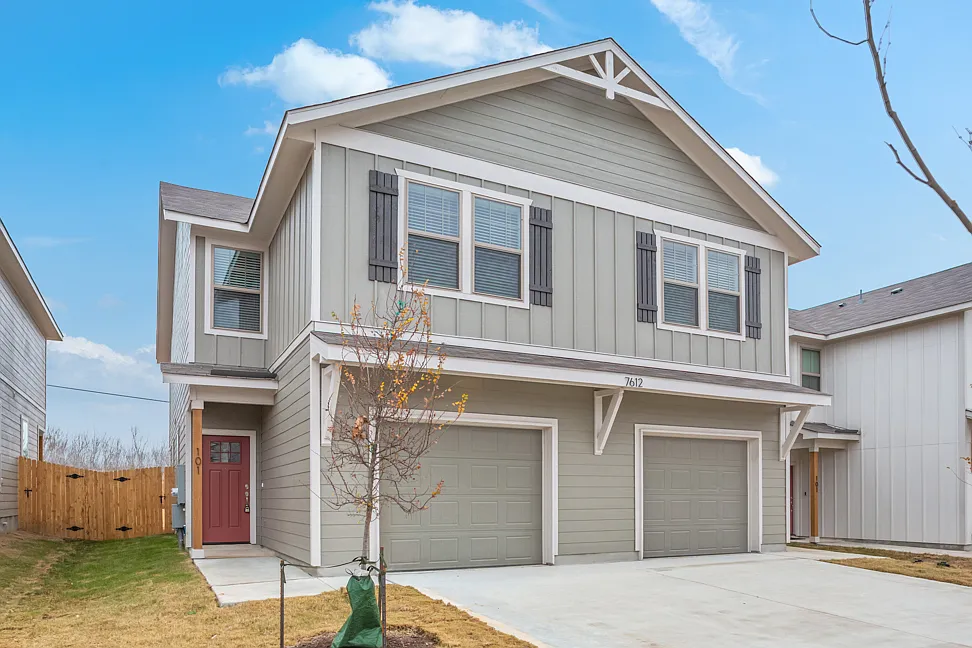 7612 Briarwood Pass — Photo 2