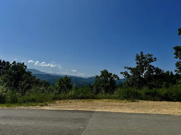 25 Summit Trails Dr Lot 25, Sevierville, TN 37876