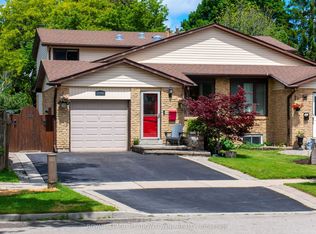 2821 Bucklepost Cres, Mississauga, ON L5N1X6