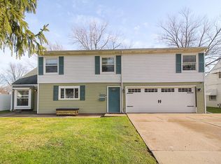 5007 Belle Meadow Rd, Mentor, OH 44060
