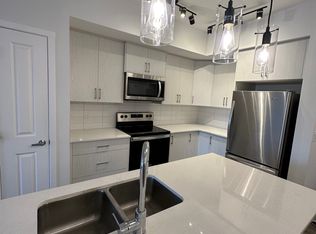 3727 Sage Hill Dr NW #2112, Calgary, AB T3R 1T7