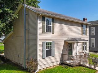 704 2nd St, New Matamoras, OH 45767
