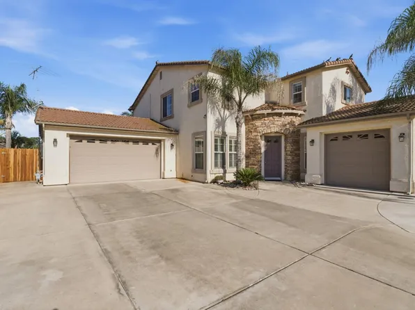 1406 Lily Ave, Sanger, CA 93657