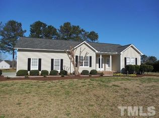 90 Fred McLeod Ln, Coats, NC 27521