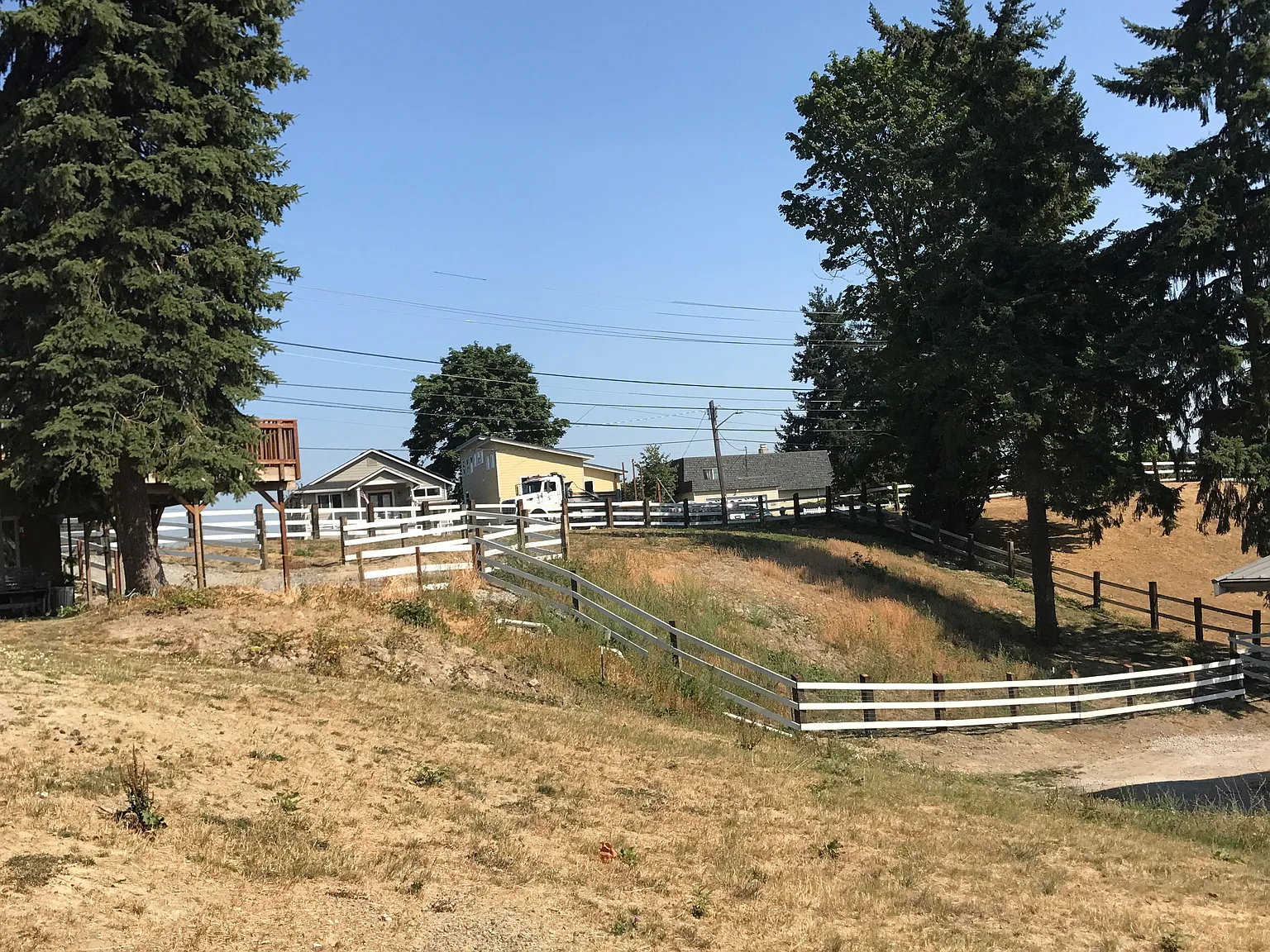 2 bed, 1000 sqft, $2,500 — Photo 1